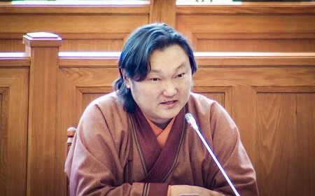 УИХ-ын чуулган ерөнхий сайд У.Хүрэлсүхийг томилох хуралдаан