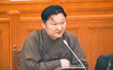 УИХ-ын шинэ дарга Г.Занданшатарыг томилох хуралдаан